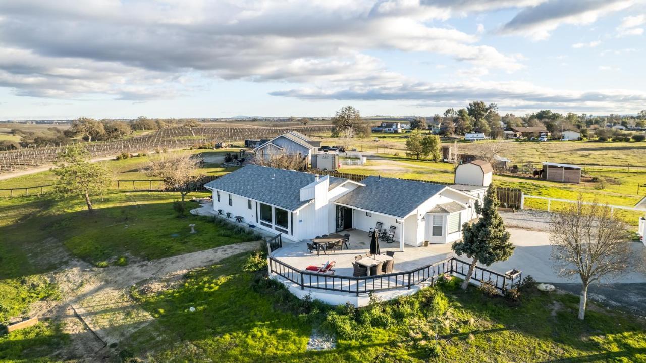 Vino View Farmhouse Villa Пасо Роблес Екстериор снимка